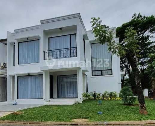 Rumah Posisi Hook di Foresta Bsd