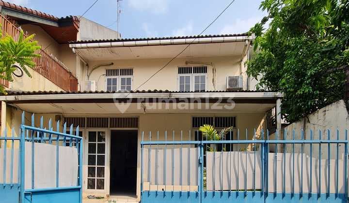 Cheapest House Suitable for Boarding House Purposes on Jl. Bendungan Hilir