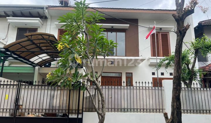 Rent Green Building Pondok Indah