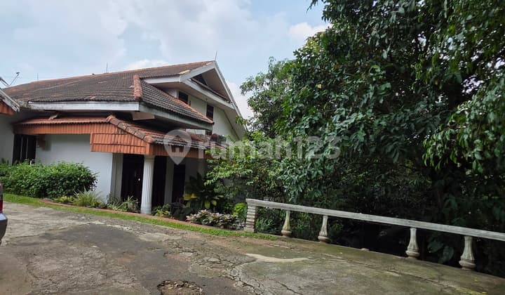 Residential House Bonus Cheap Boarding House in East Ciputat