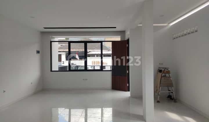 Dijual Rumah Strategis di Leuwisari Bandung Siap Huni