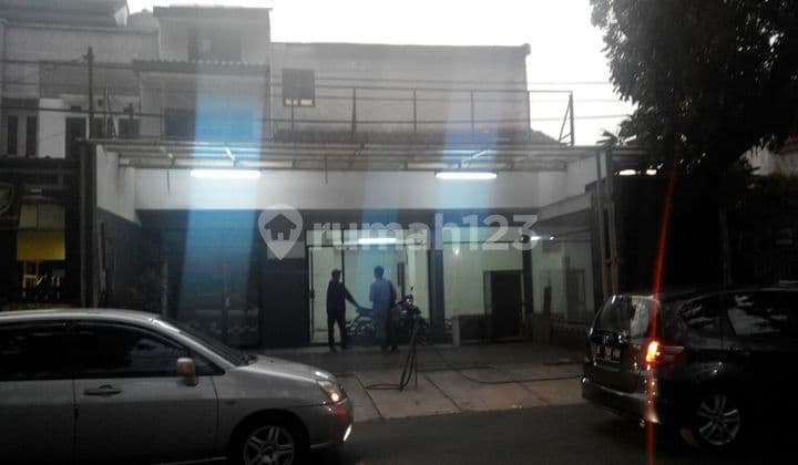 Dijual Ruko Strategis di Jl Cemara Bandung Siap Pakai