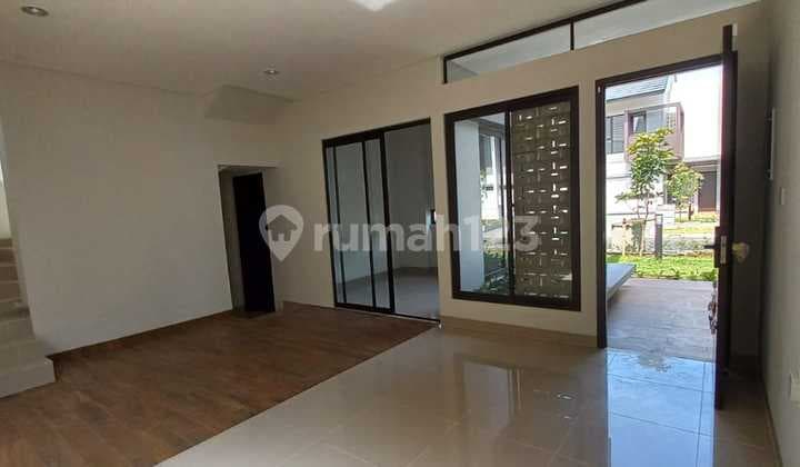 For Sale, Flora Summarecon Bandung House, Ready to Occupy