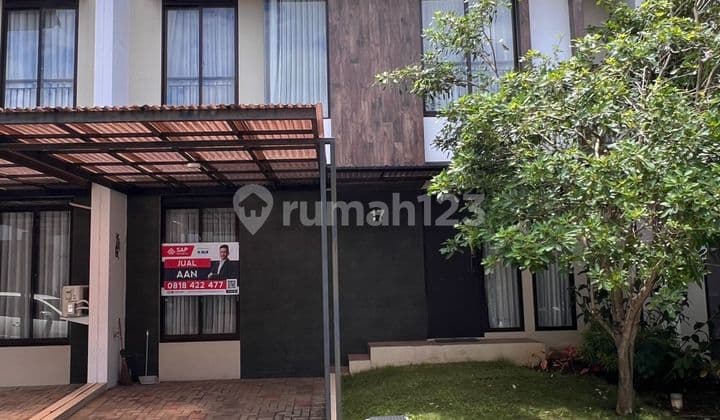 For Sale Beautiful Well-Maintained House in Kota Baru Parahyangan