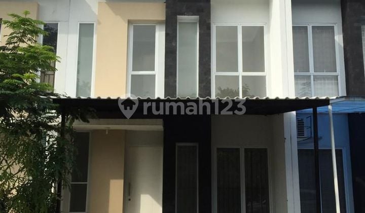Disewakan Rumah 2 Lantai Siap Huni dan Hunian Nyaman @Graha Raya