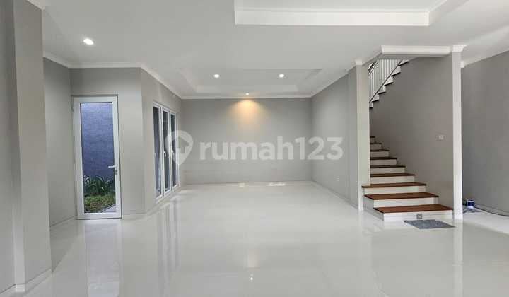 Rumah Bagus Siap Huni dengan KT 5+1 KM 4+1 SHM @Bintaro Sektor 9