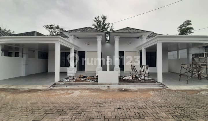 For Sale New House Type 120 - Location Paris 2, Pontianak