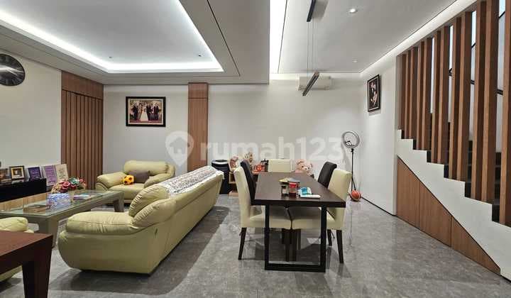 Rumah Modern Minimalis Sutera Palma Alam Sutera, Siap Huni