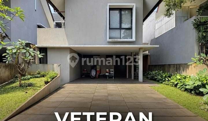 Veteran - Bintaro, Jakarta Selatan Minimalist Modern Townhouse
