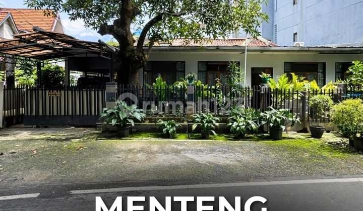 Menteng Cocok untuk Kantor/ Kost Exclusive Rumah Tua Hitung Tanah