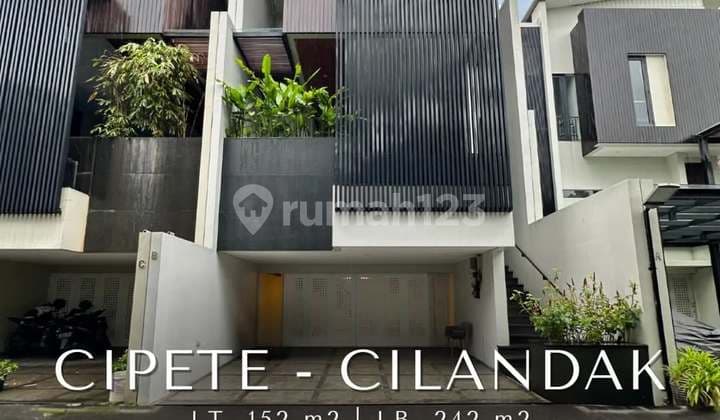 CIPETE - CILANDAK MODERN MINIMALIST TOWNHOUSE