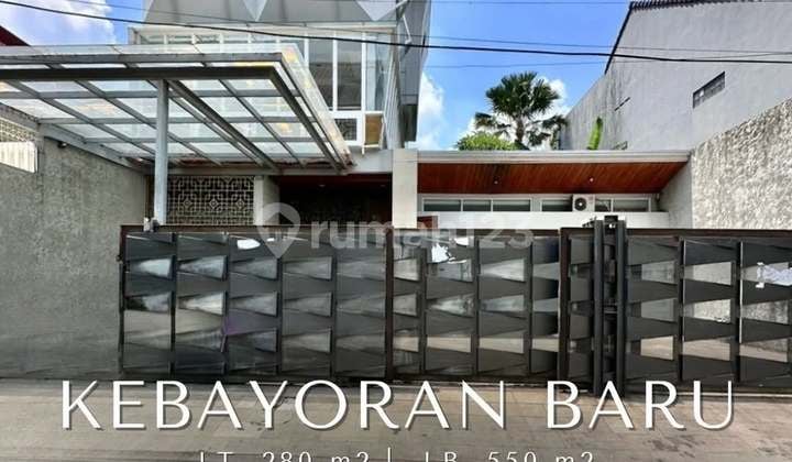 Nice House, in Kebayoran Baru Radio Dalam