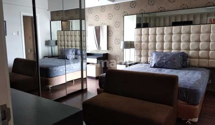 Apartemen Trilium di Pusat Kota Surabaya. Murah. 92M2 / Bedroom 2 / Full Furnish. Depan Plaza Surabaya Harga Rp. 1.250 M
