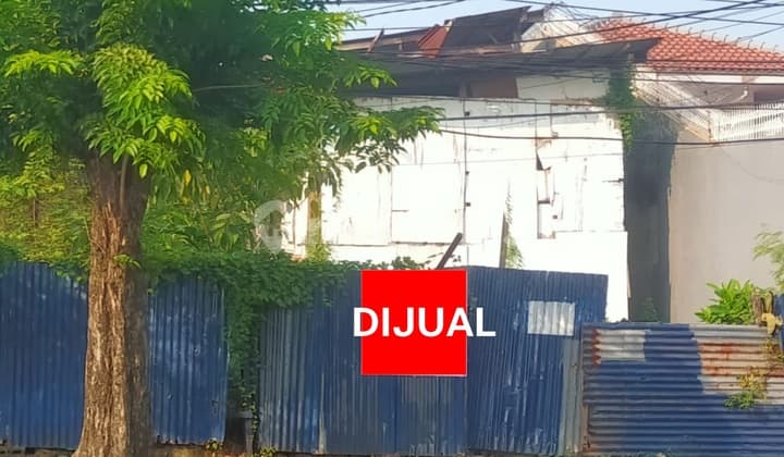 Dijual Tanah Di Raya Margorejo Surabaya - Super Strategis Dekat Bank Mandiri. Plaza Marina. Papaya Fresh Gallery. Luas 1.005 M2 Lebar Depan 20 M. Shm