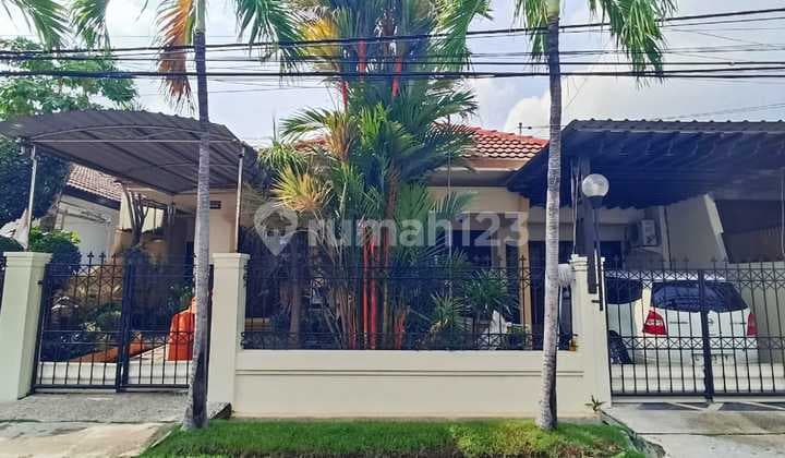 Nice Manyar Indah House 12x21, Affordable and Close to Everywhere