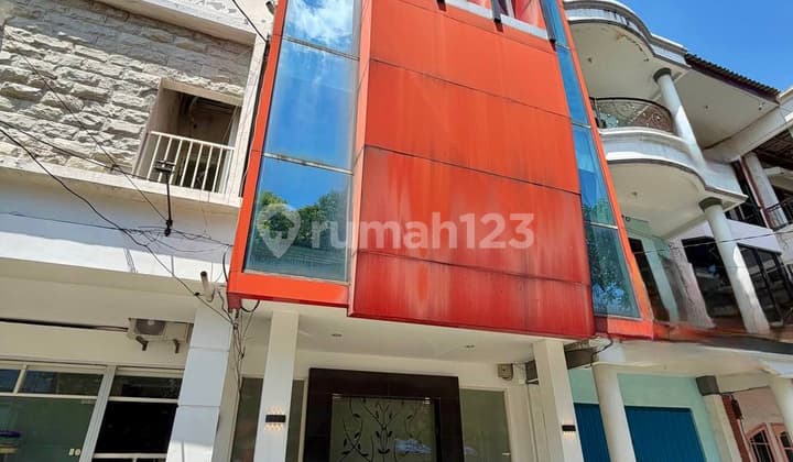 Jual Murah - Ruko Mewah Raya Darmo Permai Utara Surabaya.