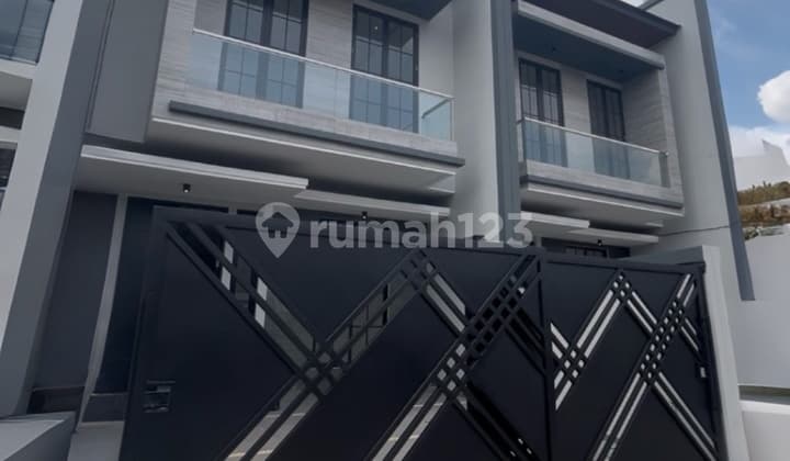 Rumah Baru Modern Minimalis - Manyar Kertoadi Surabaya Timur