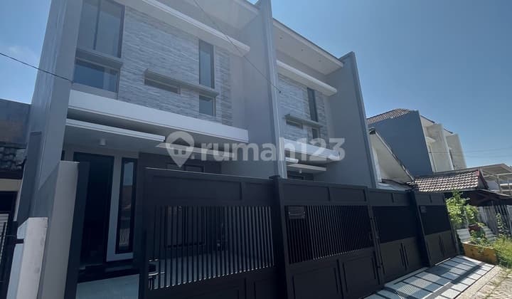 Dijual Rumah Baru - Klampis Semolo Timur Surabaya