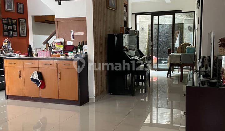 Rumah Asri Lokasi Mewah Bsd