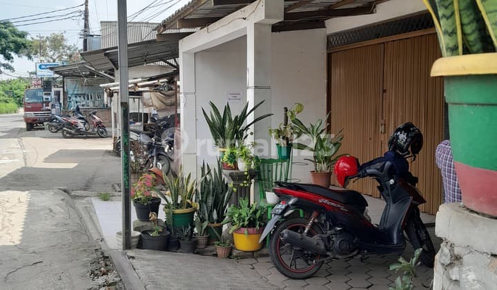 Rumah Pinggir Jalan Raya Krukut Cocok Untuk Segala Usaha