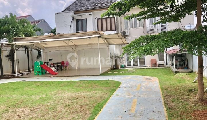 House With Large Land Strategic Location Lebak Bulus South Jakarta