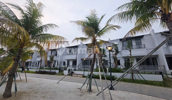 Villa Pasir Putih Diamond