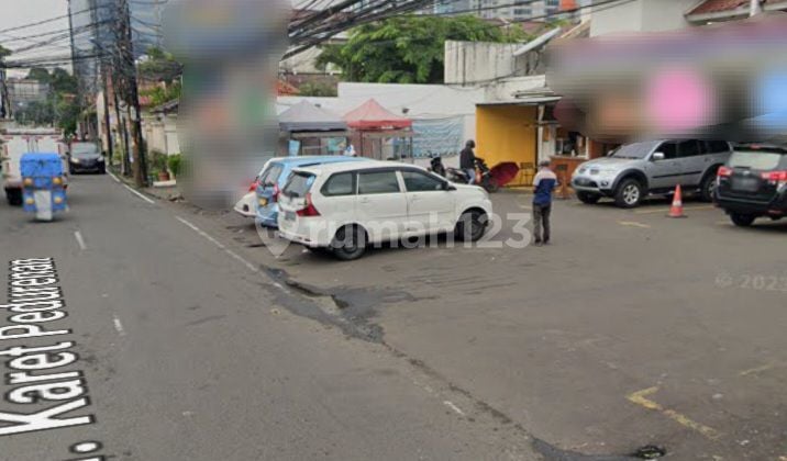 Dijual rumah tua lokasi sangat bagus di Jl karet kuningan Dijual rumah tua lokasi sangat bagus di Jl karet kuningan