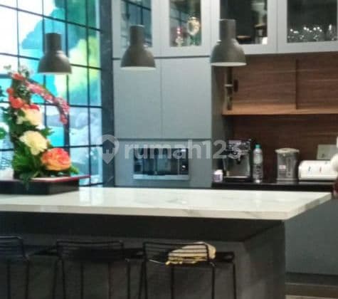 Dijual rumah siap huni di intercon