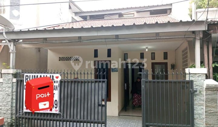 Rumah Kokoh Strategis di Rawamangun Jakarta Timur