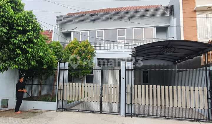 A 2-Story House in BSD Sector 1.3 Griya Loka, Neat and Ready to Occupy.