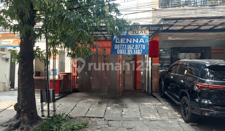Rumah Bagus SHM di Jl. Danau Toba Bendungan Hilir Jakarta Pusat, Jakarta Pusat