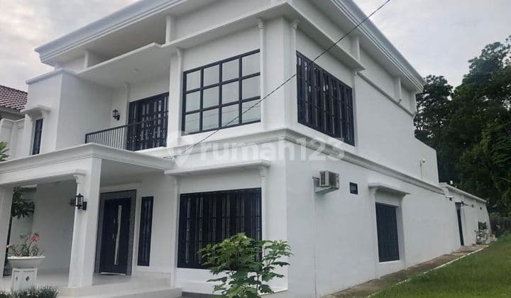 Rumah di Mayang Mangurai 2 Lantai Bagus SHM
