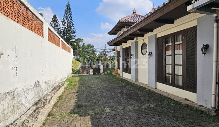 Jual Rumah Cocok Hunian dan Kantor, Wr. Buncit Pancoran - Jakarta Selatan