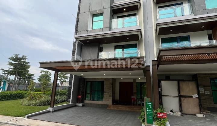 Rumah Bagus SHM di Jl. Deplu Raya, Pd. Pinang, Kec. Kby. Lama, Kota Jakarta Selatan, Daerah Khusus Ibukota Jakarta, Pondok Pinang