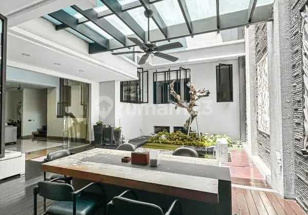 765 Dijual Rumah Graha Famili SHM Hook 3 Lantai Furnished Mewah