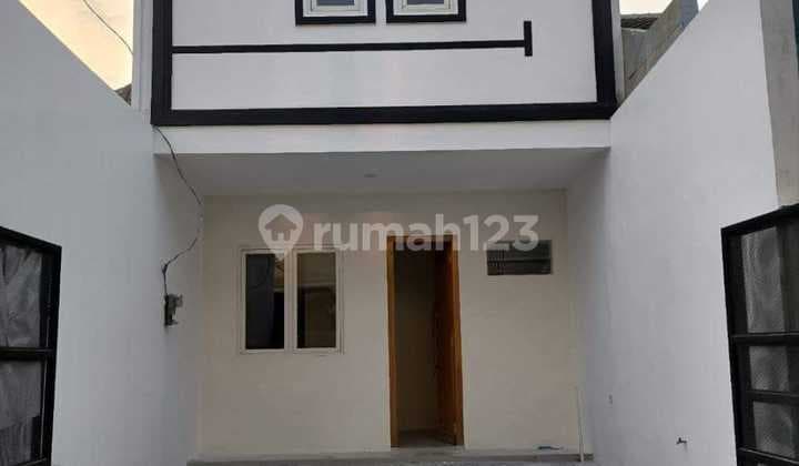 0821 Dijual Rumah SHM Semolowaru 3 Lantai Lt 100 Lb 180 Kt 6 Km 4