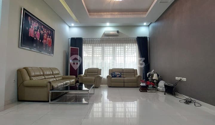 Luxury House in Taman Permata Indah Near Teluk Gong, North Jakarta