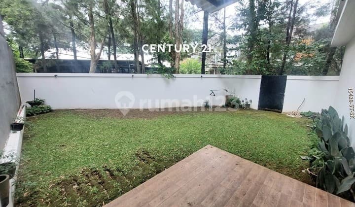Dijual Rumah Posisi Hook Siap Huni di Cluster Discovery Bintaro