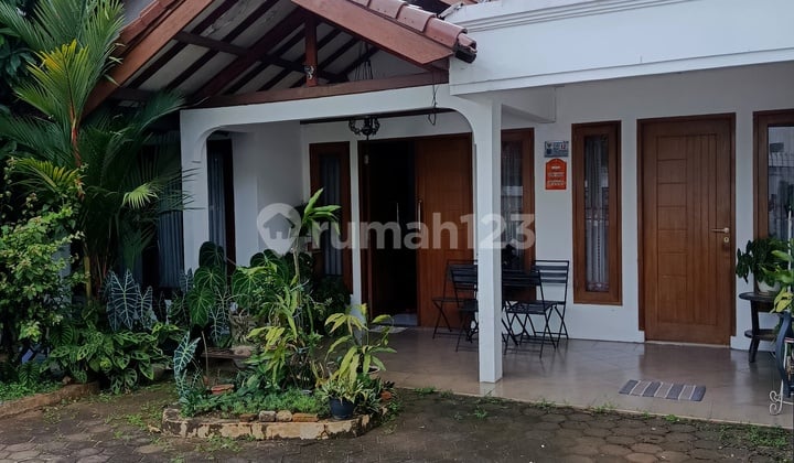 Rumah di Belakang Tiptop & Toll Pamulang