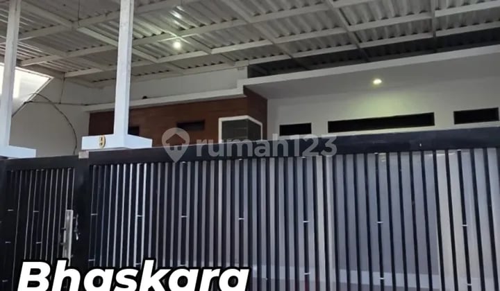 Rumah Bhaskara Dekat Mulyosari One Gate System Luas 8X15 - 2Lantai SHM