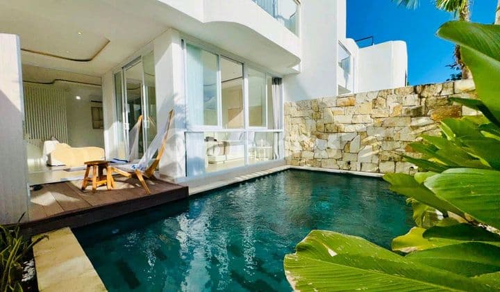 Modern Tropical Villa For Sale In Prestigious Ungasan - Fully Furnished & Freehold