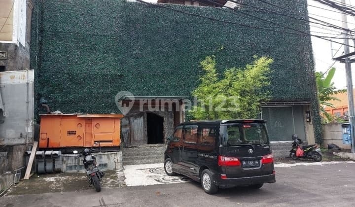 Gedung Spa Full Furnished di Jl By Pass Ngurah Rai Bali