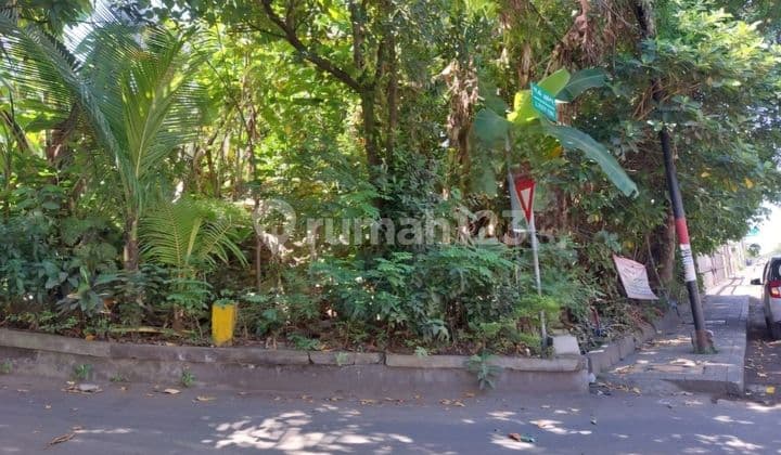 Tanah Hook Strategis Di Jl. Prof IB Mantra