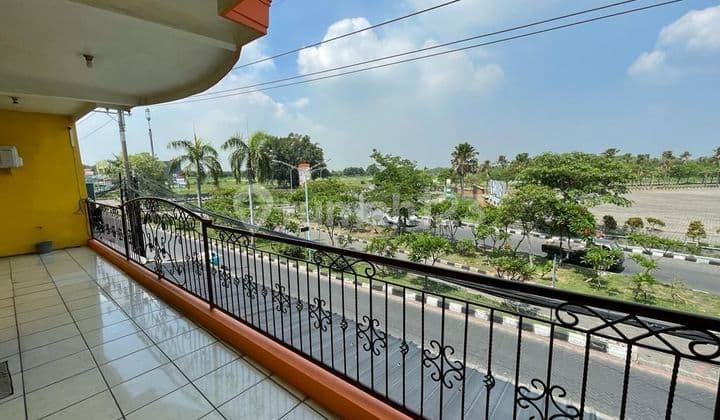 Ruko Gresik Kota Baru Gkb Jalan Sumatra Pinggir Jalan Raya