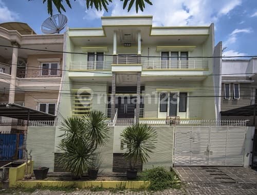 For Sale Sunter House 252m2 North Facing, 3 Floors, Good Location, Code Hr