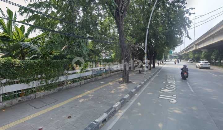 Commercial plot 9,050 meters, by Yos Sudarso road, cheap !!!! code: Silvi