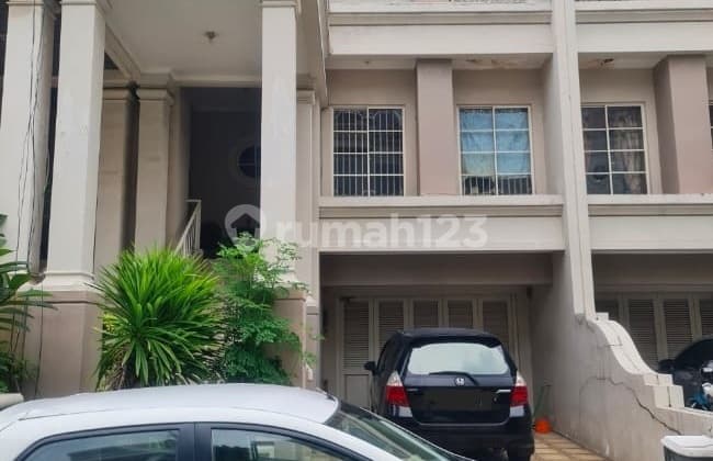 Kelapa Gading House 90M2 Good,South Facing,3 Floors,Code Bd
