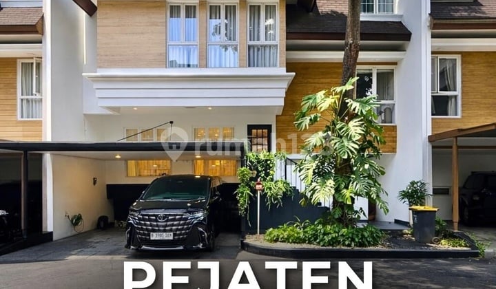 Dijual Pejaten Dalam Townhouse Mewah Design Modern Bangunan Tiga Lantai Siap Huni