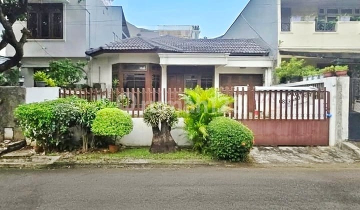 Dijual Rumah Pondok Indah Harga NJOP Lokasi Tenang Aman