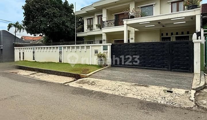 For Sale Veteran Bintaro Ready to Occupy Semi Furnished Corner Position